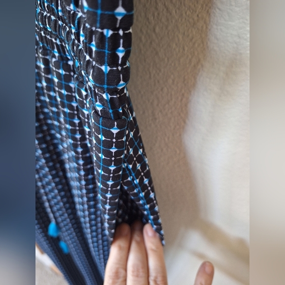 Hatley Ella Sleeveless Jumpsuit Racerback Navy Tassels Stretch Womens Size M - Picture 4 of 10